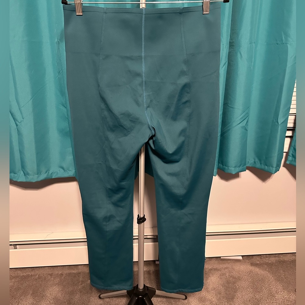 Halara Teal Control Top Adjustable Length Legging… - image 2